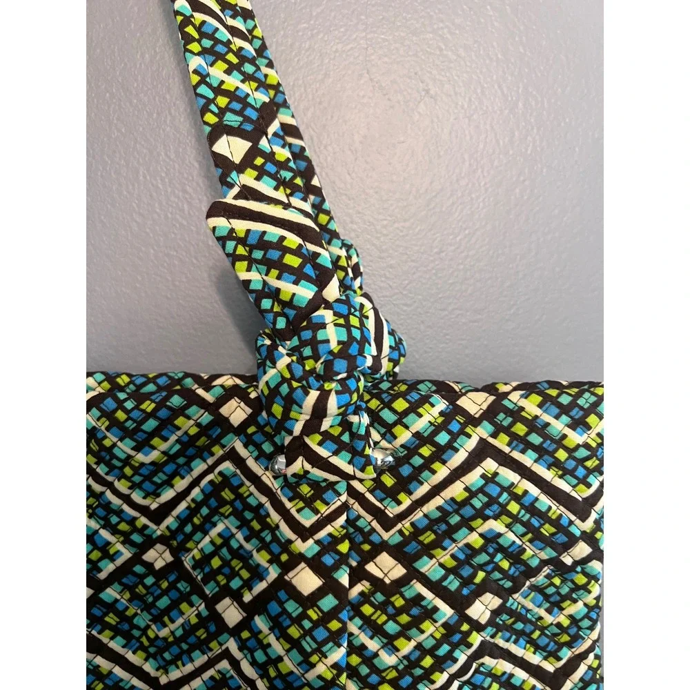 Vera Bradley Hadley East West Tote In Rain Forest Pattern Quilted Tote Retired